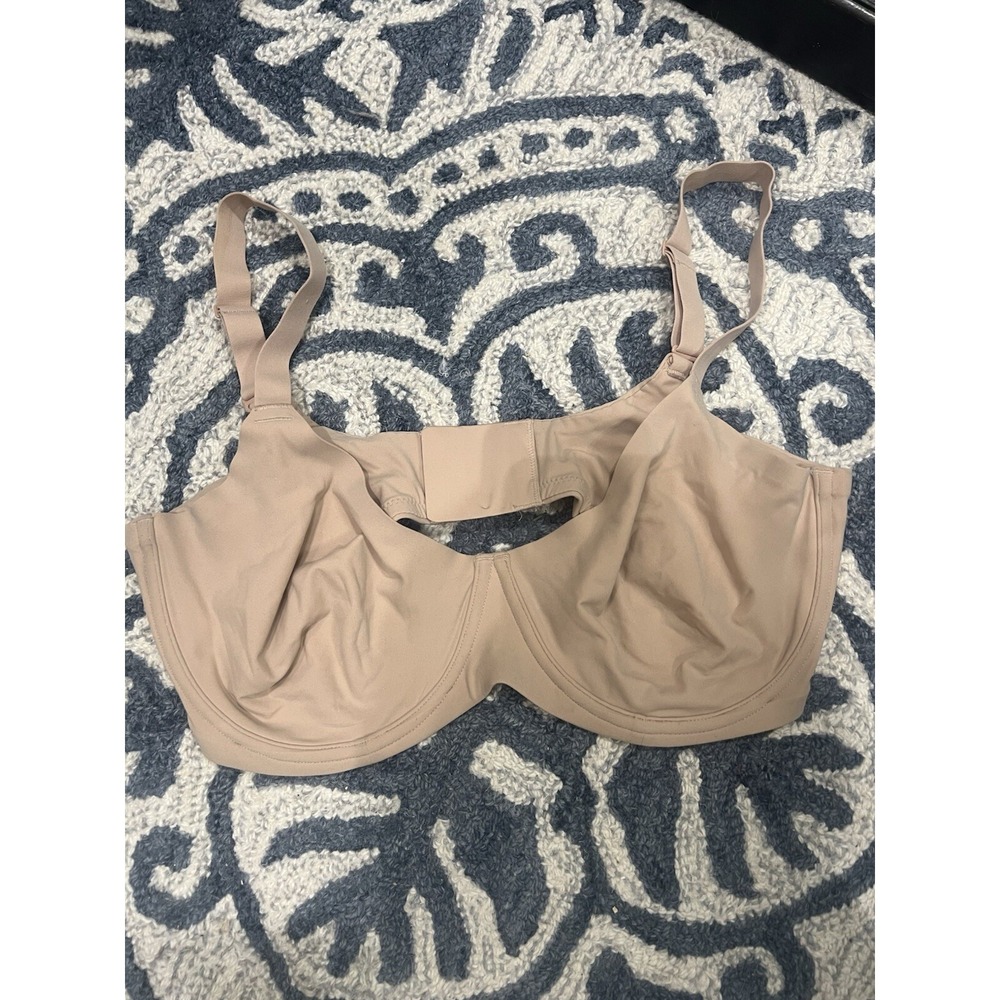 Skims Fits Everybody Full Coverage Bra 40DD Clay Beige Underwire T-Shirt Bra